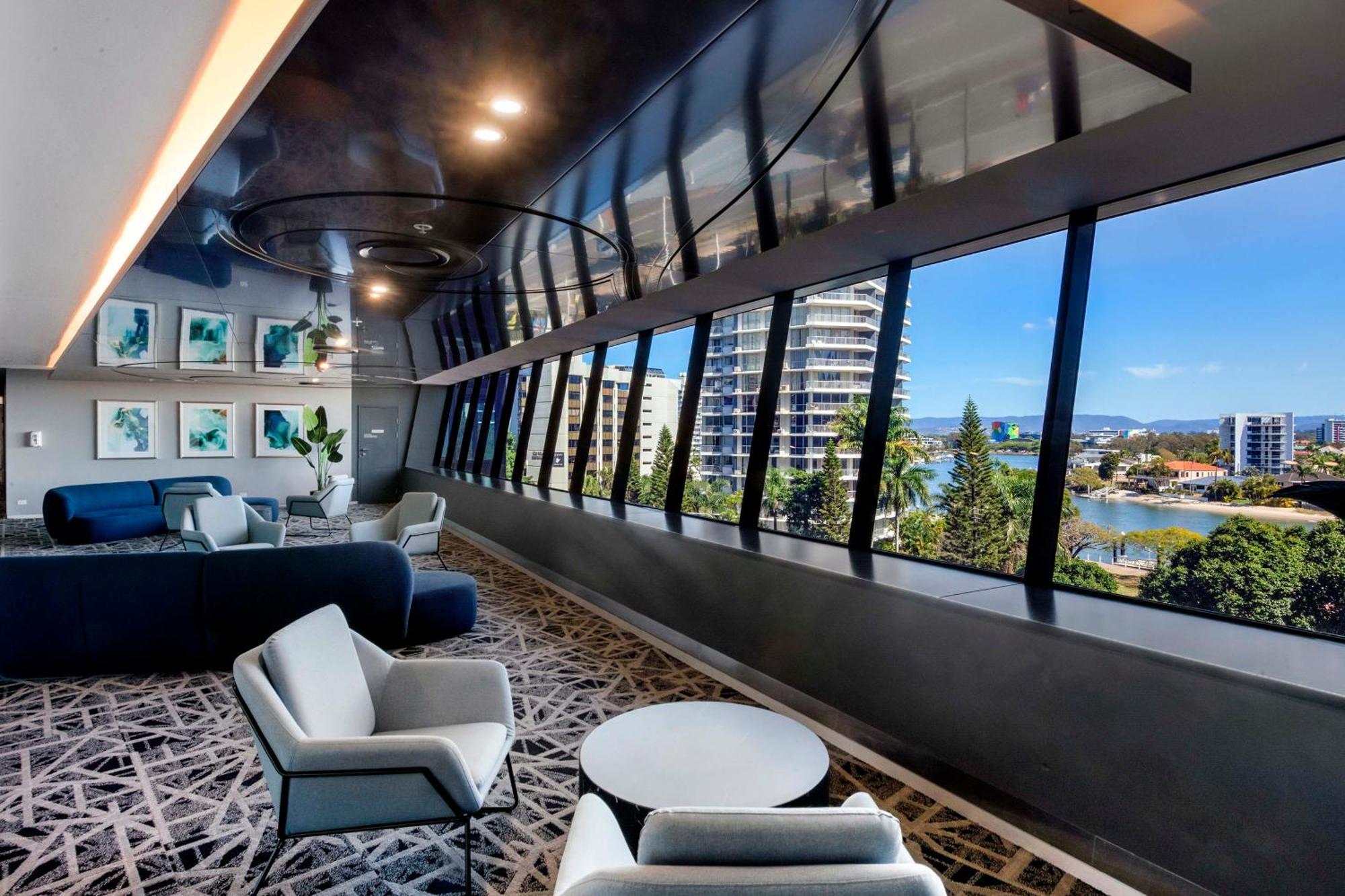 Ocean View Sub Penthouses - Circle On Cavill - Self Contained & Privately Managed Gold Coast